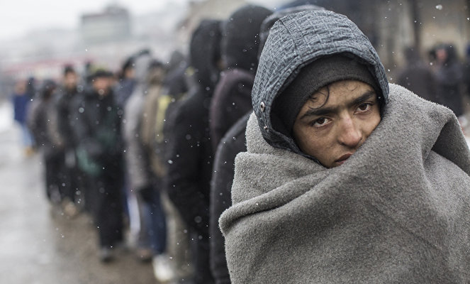 Беженцы в Белграде. Ожидание