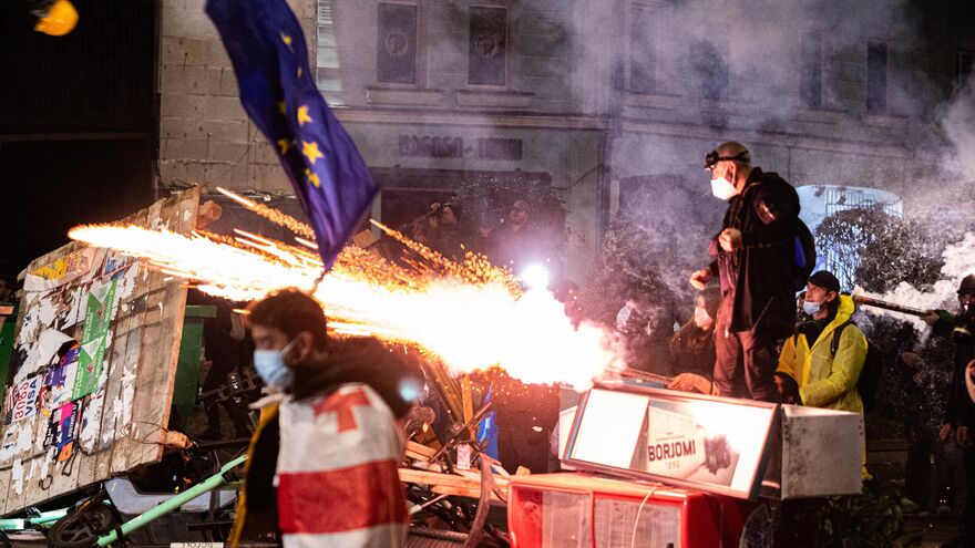 Лицо мирного протеста в Тбилиси