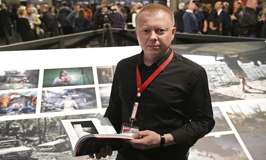 Фотокорреспонденту МИА Россия сегодня В. Мельникову вручили премию World Press Photo